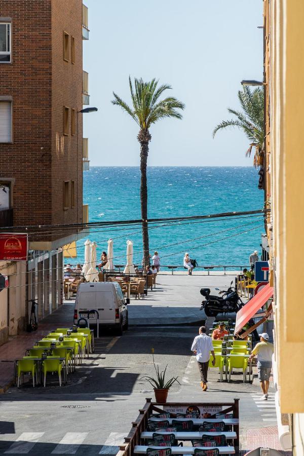 Apolo Beach Front - Sea View Luxury Apartment Торевиеха Екстериор снимка